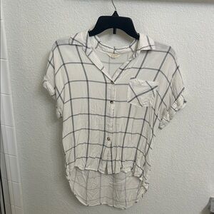 Button-Up Short Sleeve Shirt